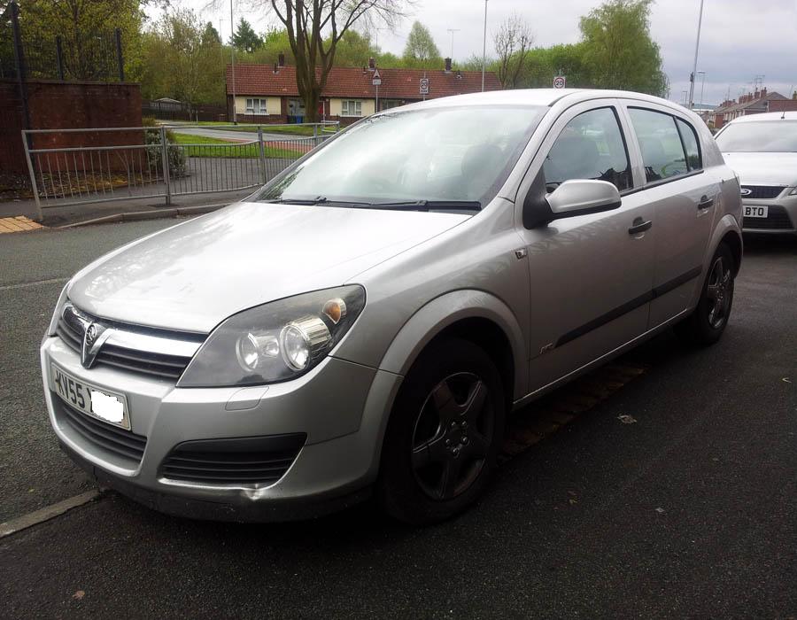 Vauxhall Astra Life wheel-arch-passenger-side-front